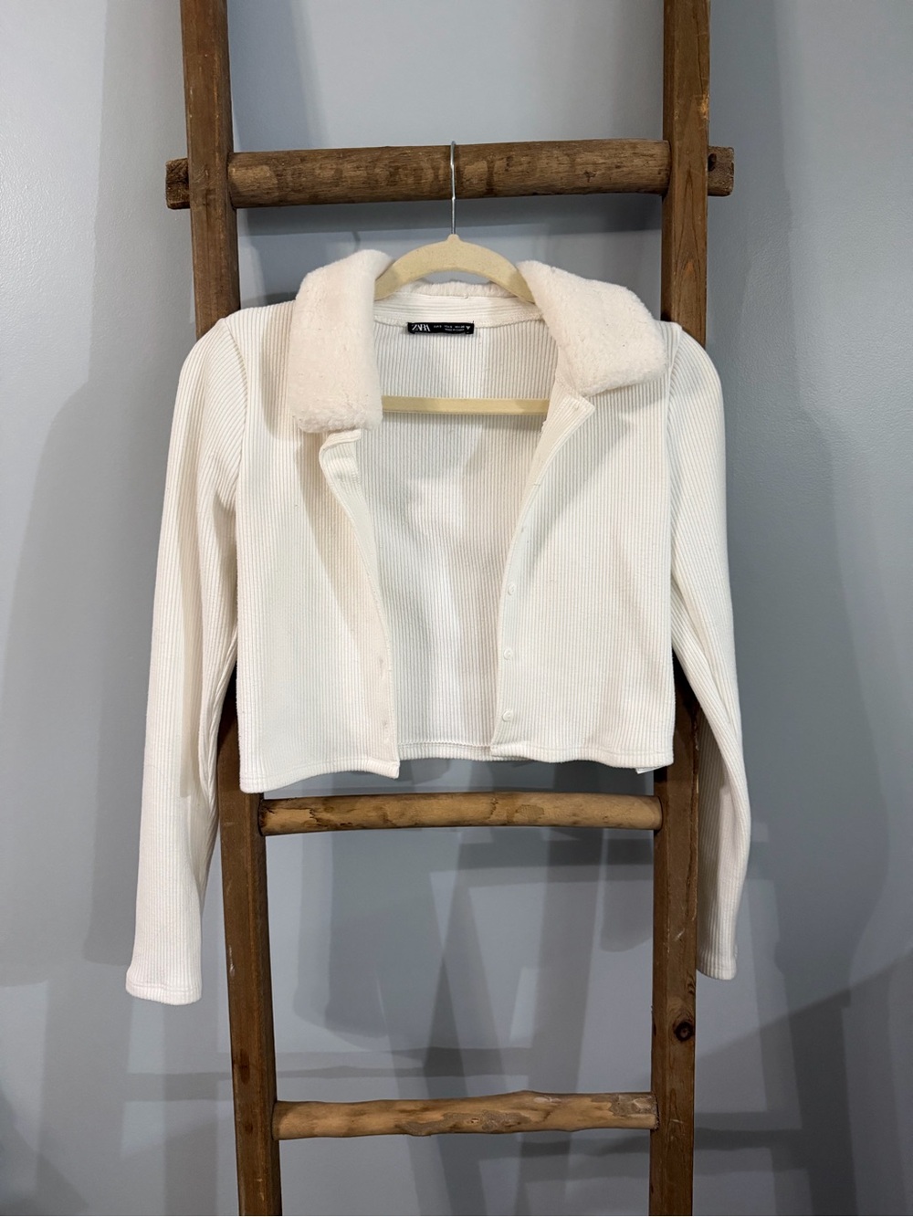 Zara Cream Ribbed Teddy-Collar Cropped Jacket
